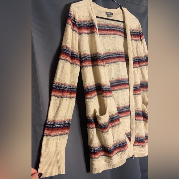 Eddie Bauer Cardigan - Picture 4 of 9